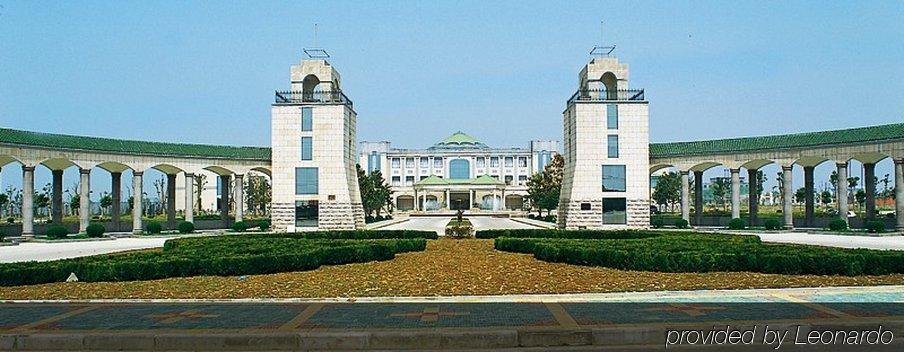 Country Garden Phoenix Hotel Jingmen Exterior foto