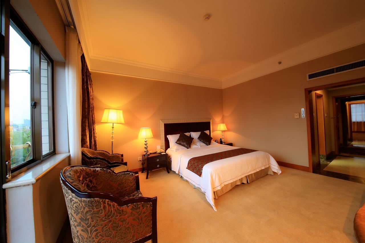 Country Garden Phoenix Hotel Jingmen Exterior foto